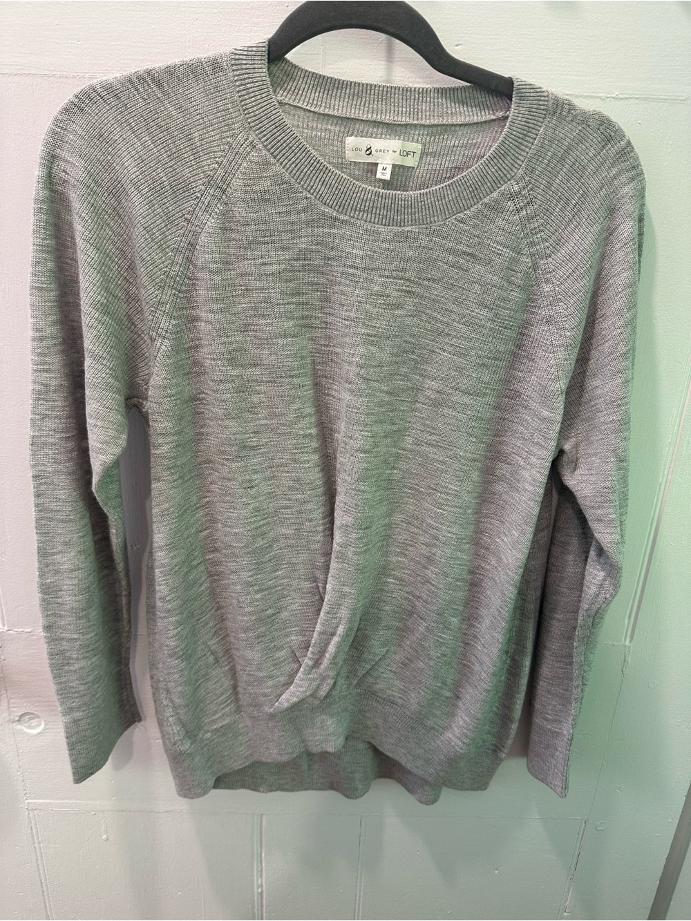 Lou & Grey Heather Gray Crewneck Raglan Sweater